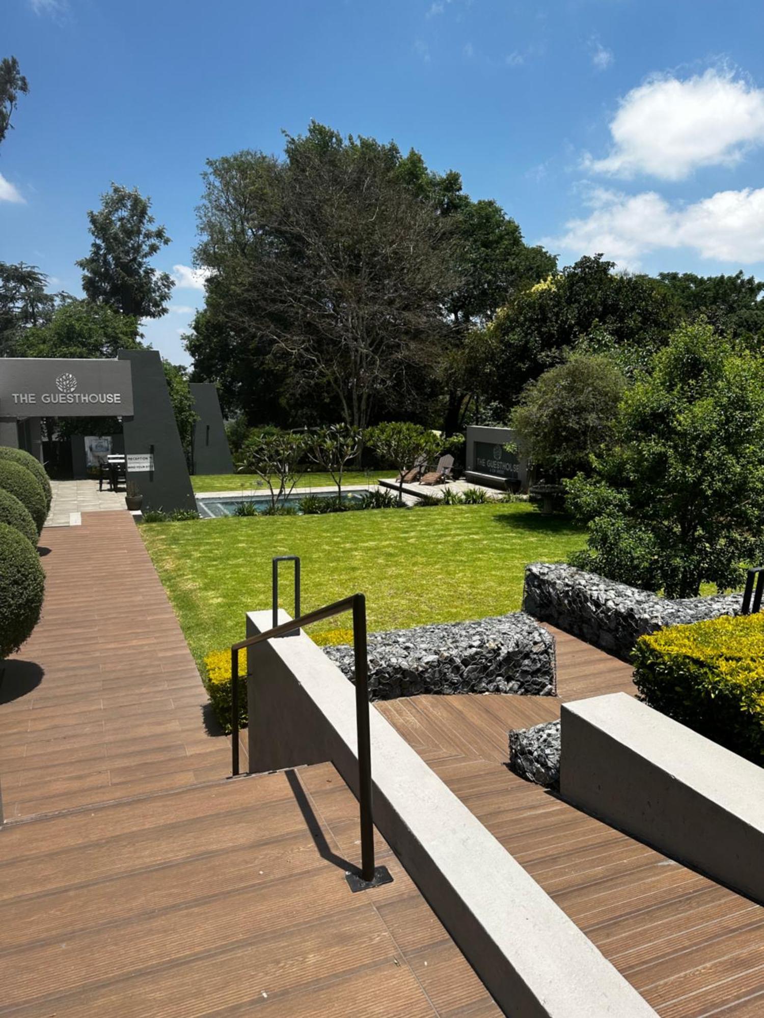 The Guesthouse 6 On Vrede Joanesburgo Exterior foto